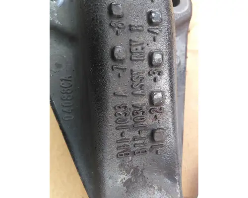 KENWORTH T680 SPRING HANGER