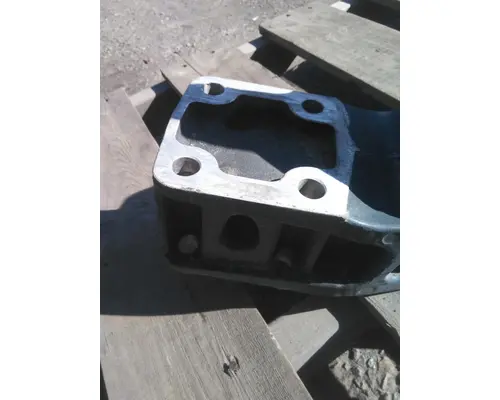 KENWORTH T680 SPRING HANGER