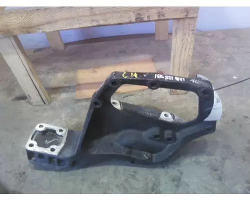 KENWORTH T680 SPRING HANGER