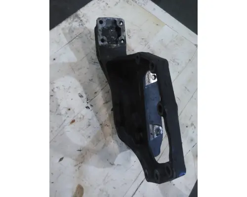 KENWORTH T680 SPRING HANGER