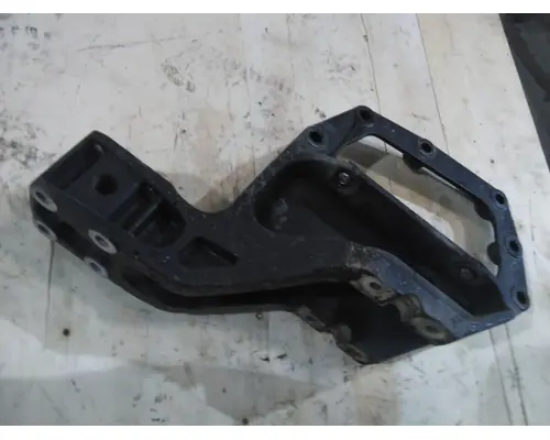 KENWORTH T680 SPRING HANGER