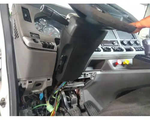 KENWORTH T680 STEERING COLUMN