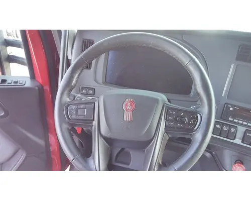 KENWORTH T680 STEERING WHEEL