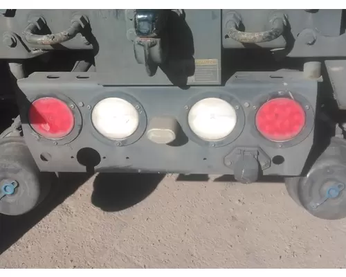 KENWORTH T680 STOP TURN TAIL LAMP