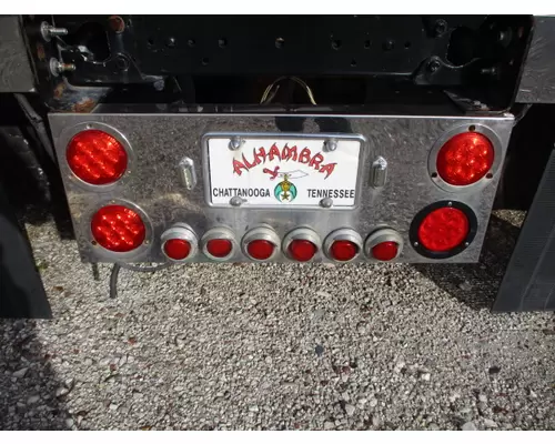 KENWORTH T680 STOP TURN TAIL LAMP