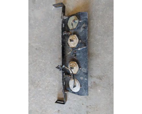 KENWORTH T680 STOP TURN TAIL LAMP