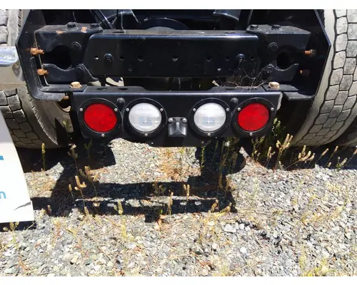 KENWORTH T680 STOP TURN TAIL LAMP