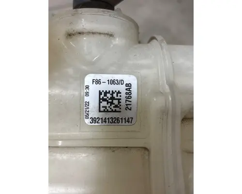 KENWORTH T680 SURGE TANK