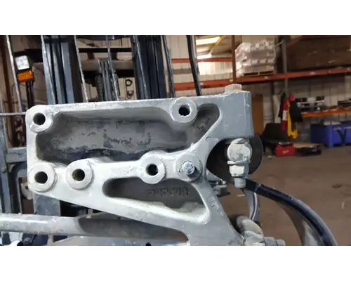 KENWORTH T680 SUSPENSION PART