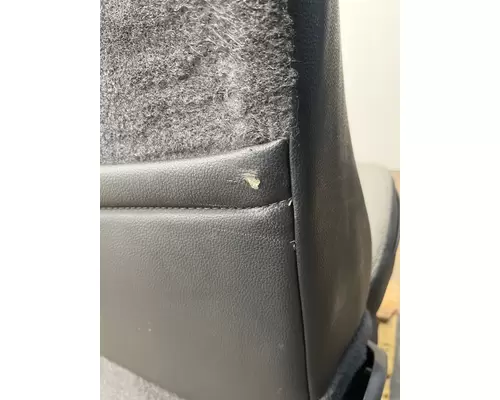 KENWORTH T680 Seat, Front