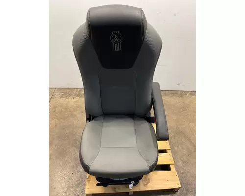 KENWORTH T680 Seat, Front