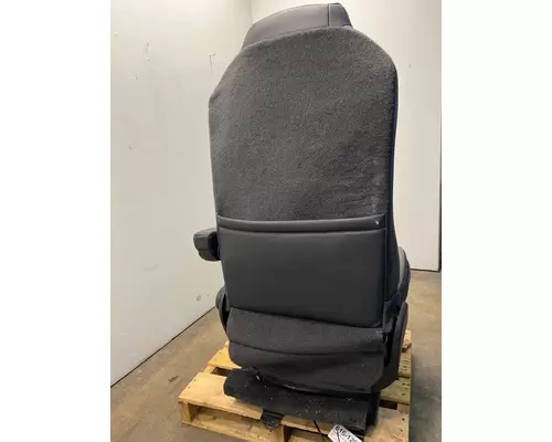 KENWORTH T680 Seat, Front
