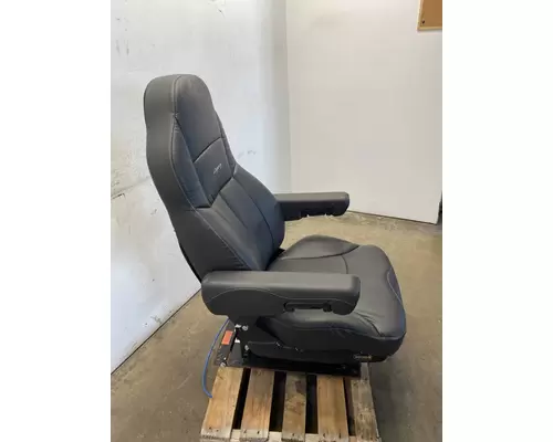 KENWORTH T680 Seat, Front