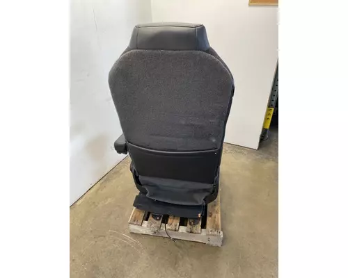 KENWORTH T680 Seat, Front