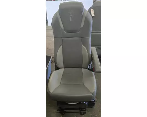 KENWORTH T680 Seat, Front