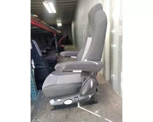 KENWORTH T680 Seat, Front