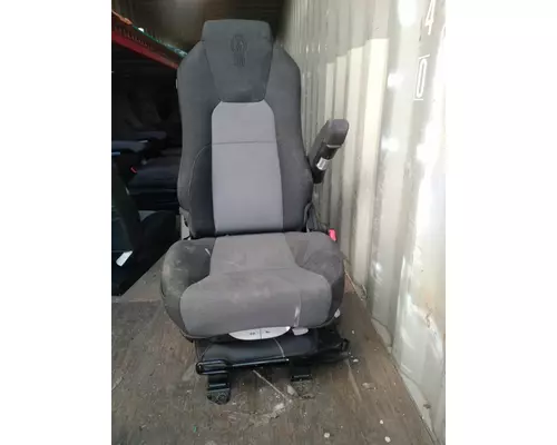 KENWORTH T680 Seat, Front