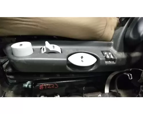 KENWORTH T680 Seat, Front