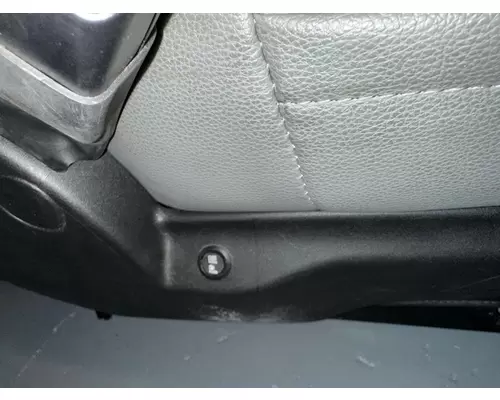 KENWORTH T680 Seat, Front