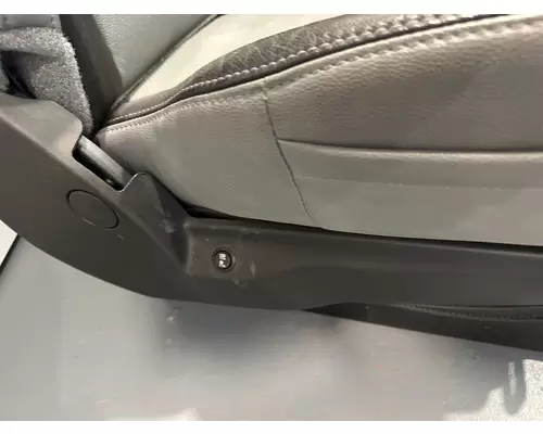 KENWORTH T680 Seat, Front