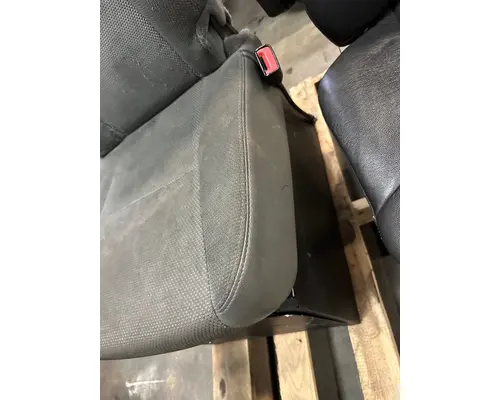 KENWORTH T680 Seat, Front