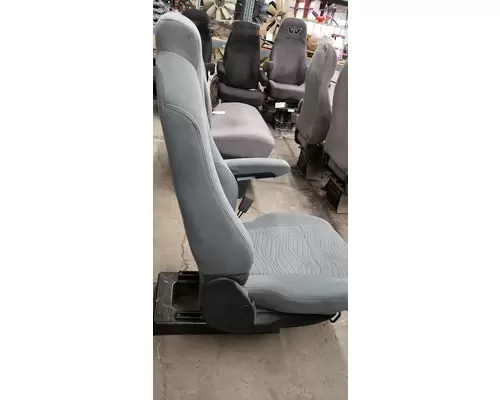 KENWORTH T680 Seat, Front