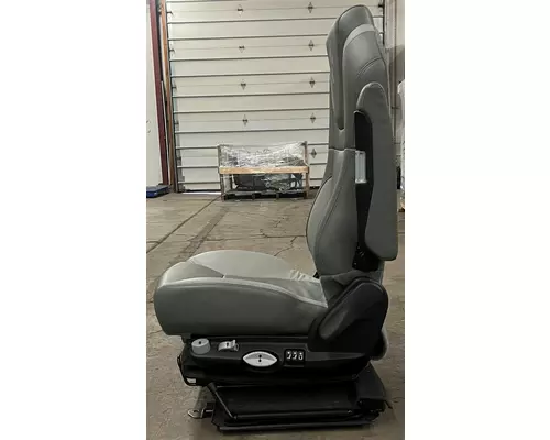 KENWORTH T680 Seat, Front