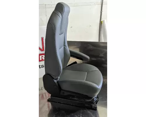 KENWORTH T680 Seat, Front