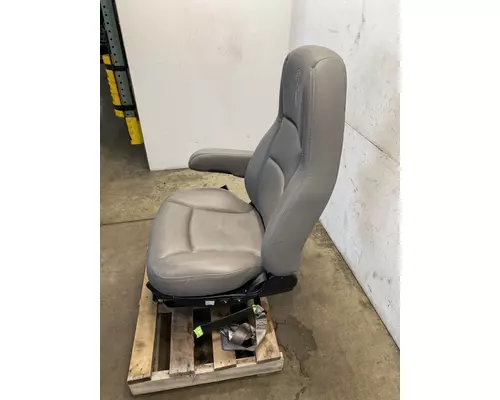 KENWORTH T680 Seat