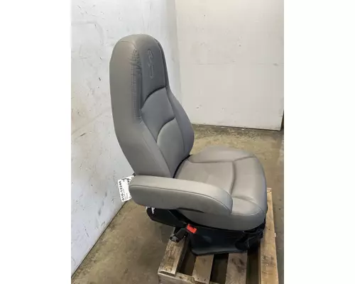 KENWORTH T680 Seat