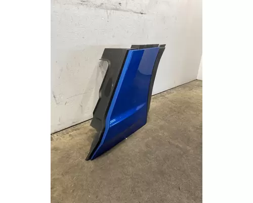 KENWORTH T680 Side Fairing