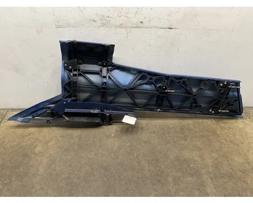 KENWORTH T680 Side Fairing