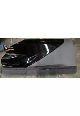 KENWORTH T680 Side Fairing