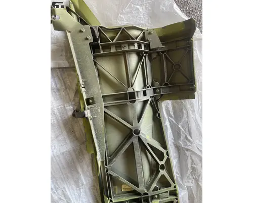 KENWORTH T680 Side Fairing