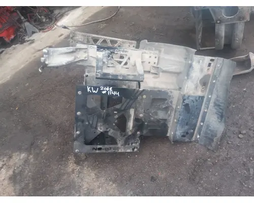 KENWORTH T680 Side Fairing