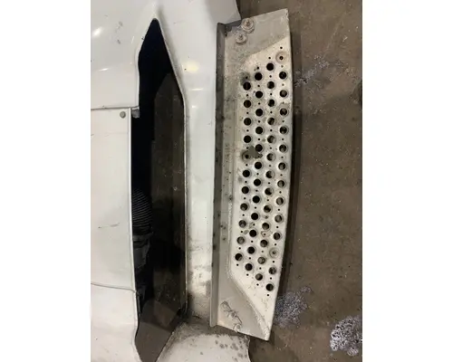 KENWORTH T680 Side Fairing