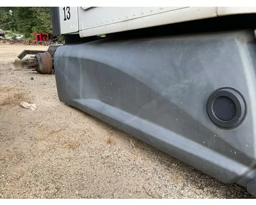 KENWORTH T680 Side Fairing