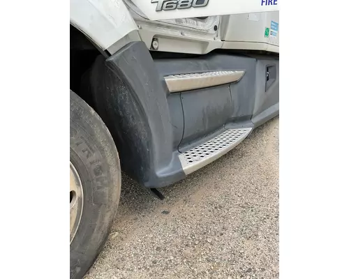 KENWORTH T680 Side Fairing
