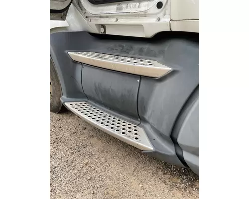 KENWORTH T680 Side Fairing