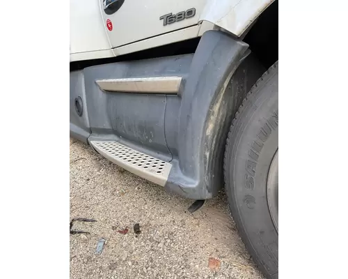 KENWORTH T680 Side Fairing