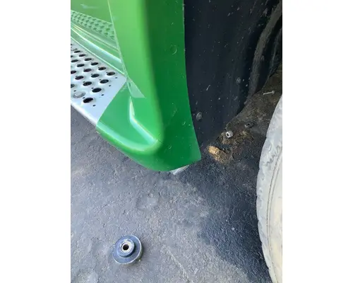 KENWORTH T680 Side Fairing