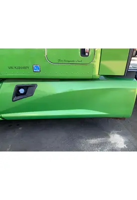 KENWORTH T680 Side Fairing