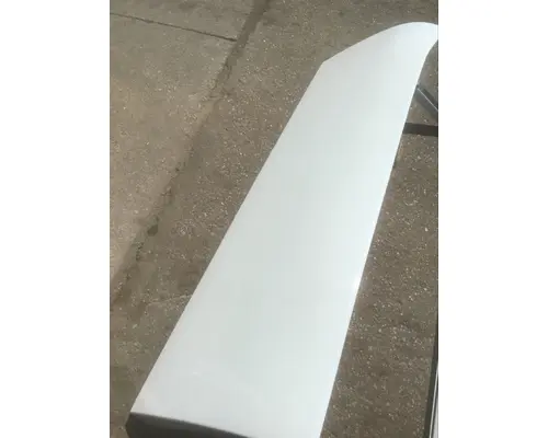 KENWORTH T680 Side Fairing