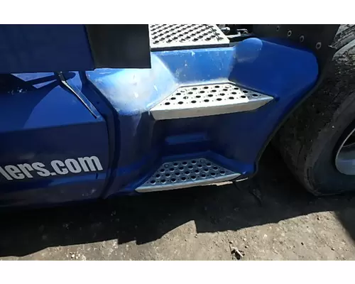 KENWORTH T680 Side Fairing