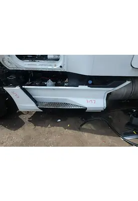 KENWORTH T680 Side Fairing