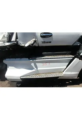 KENWORTH T680 Side Fairing