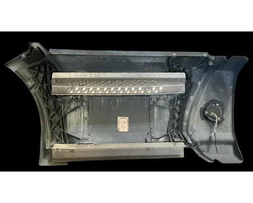 KENWORTH T680 Side Fairing