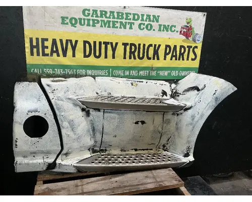 KENWORTH T680 Side Fairing