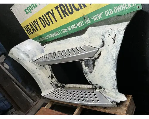 KENWORTH T680 Side Fairing