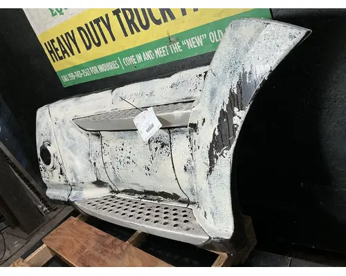 KENWORTH T680 Side Fairing